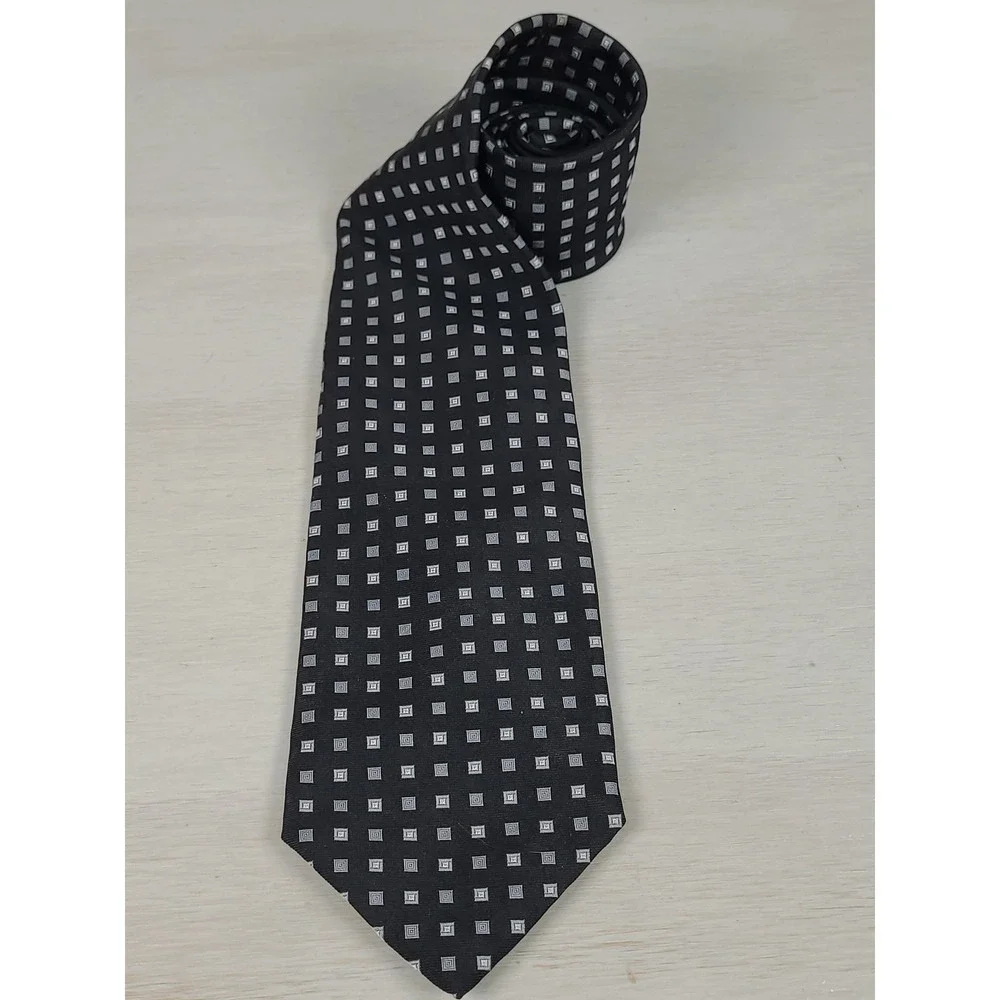 Brooks Brothers Makers Silk Tie Black‎ Silver Geometric Square Woven England USA